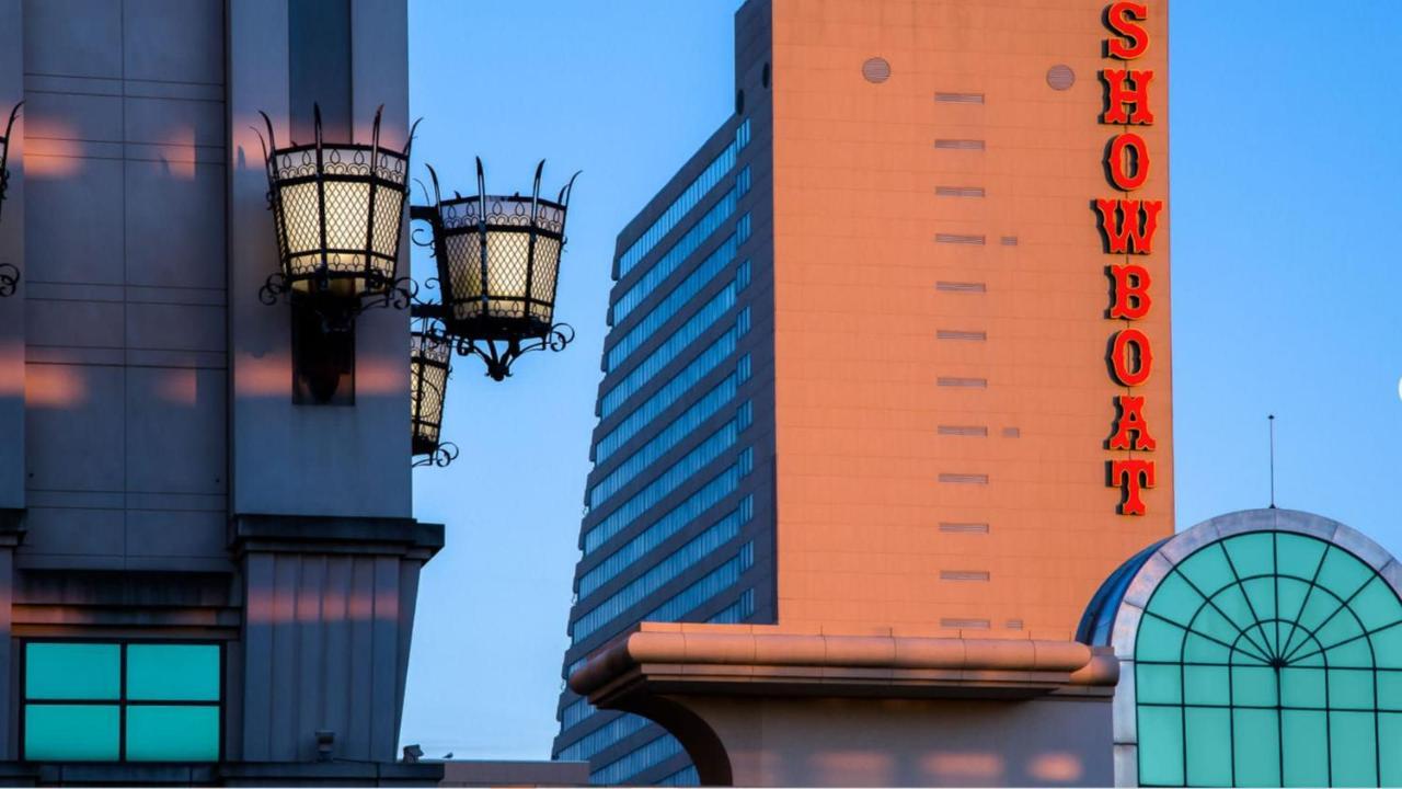 2Br Condo On The Boardwalk With 3 Baths Cozysuites アトランティックシティー エクステリア 写真