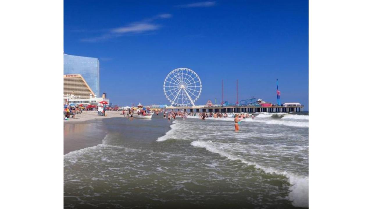 2Br Condo On The Boardwalk With 3 Baths Cozysuites アトランティックシティー エクステリア 写真